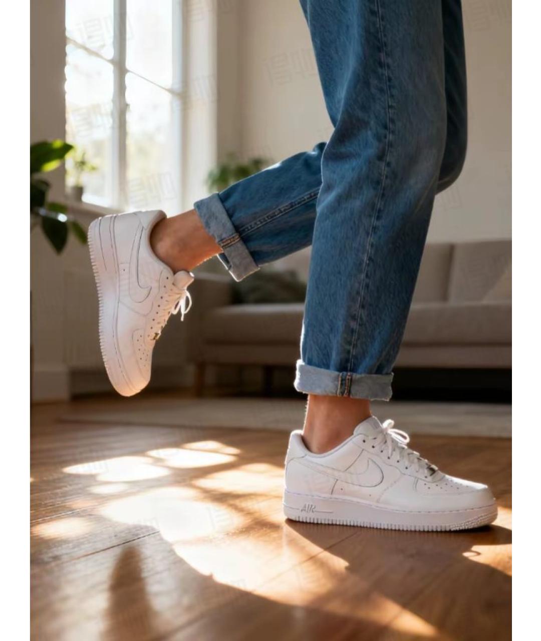 NIKE Белые кожаные кроссовки, фото 5