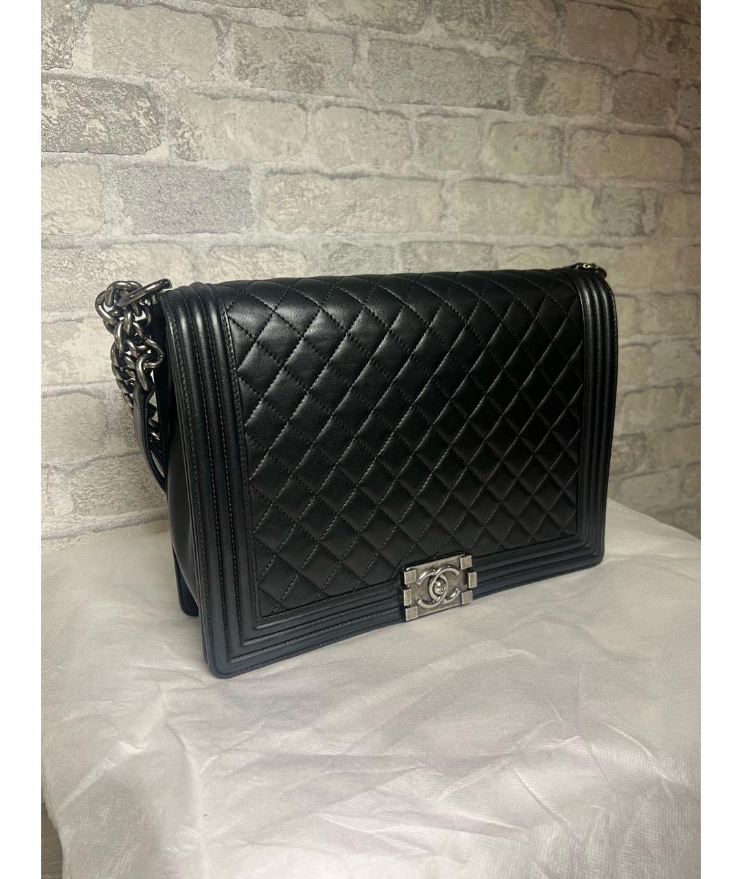 CHANEL Черная кожаная сумка через плечо, фото 2