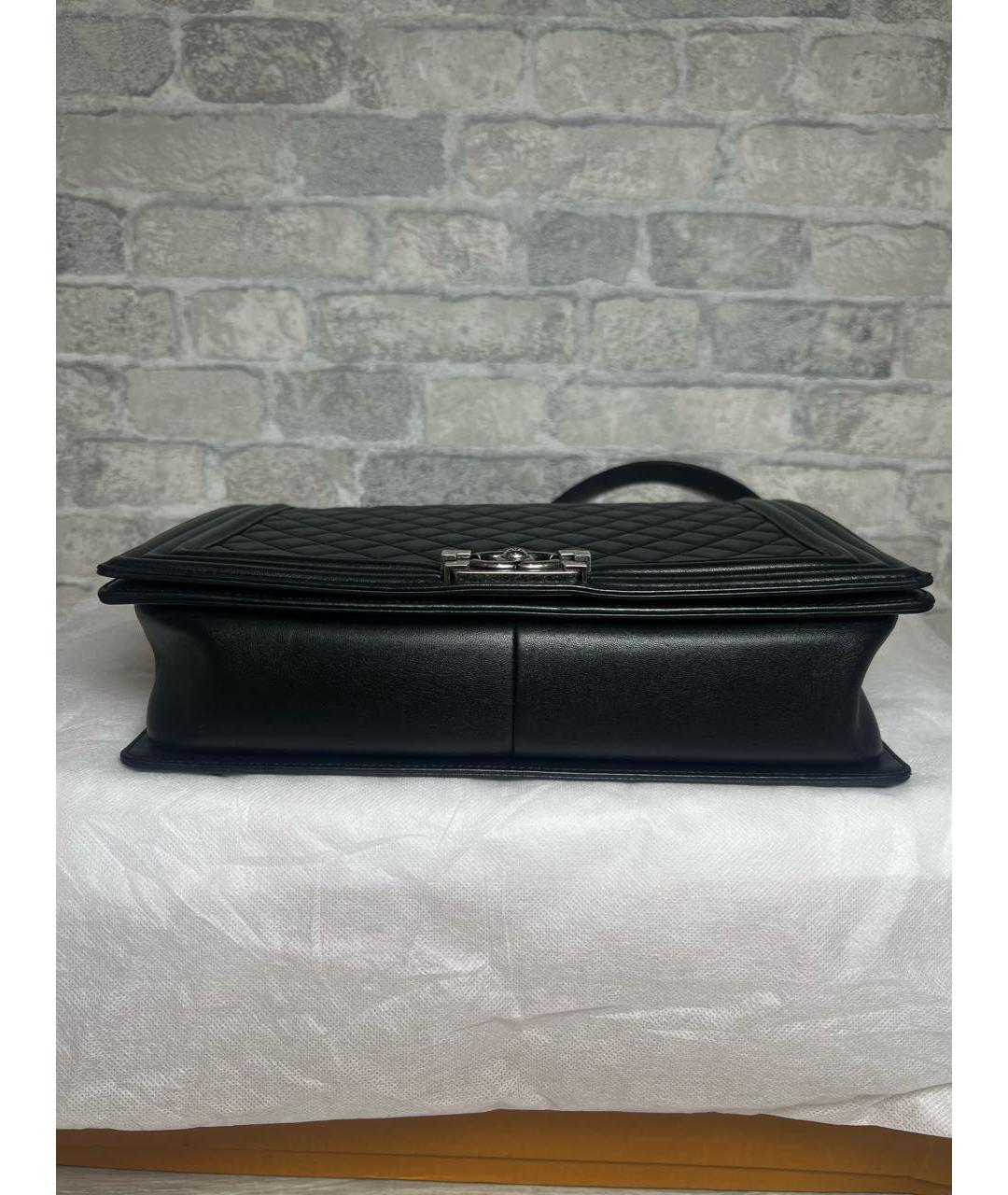 CHANEL Черная кожаная сумка через плечо, фото 6