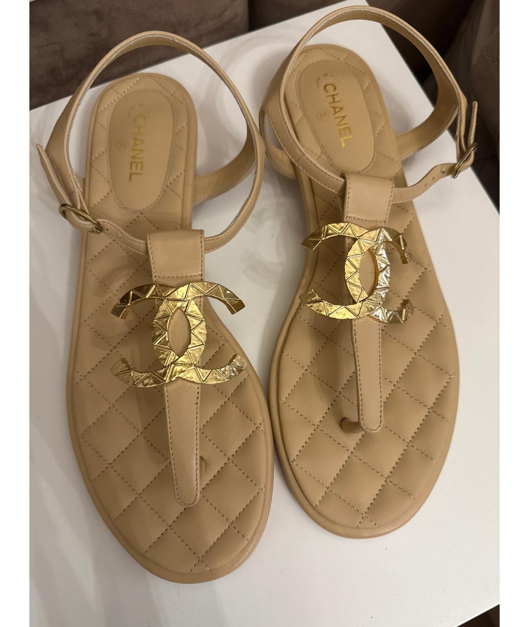 CHANEL Бежевые кожаные сандалии, фото 3