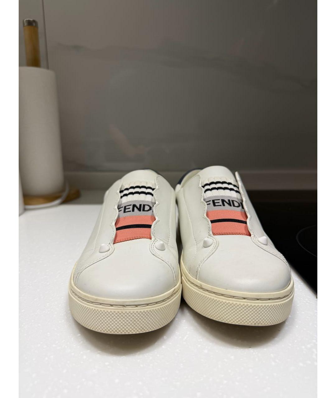 FENDI Белые кожаные кеды, фото 2