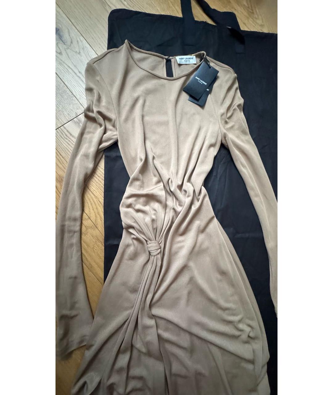 YVES SAINT LAURENT BEAUTY Горчичное вискозное коктейльное платье, фото 5