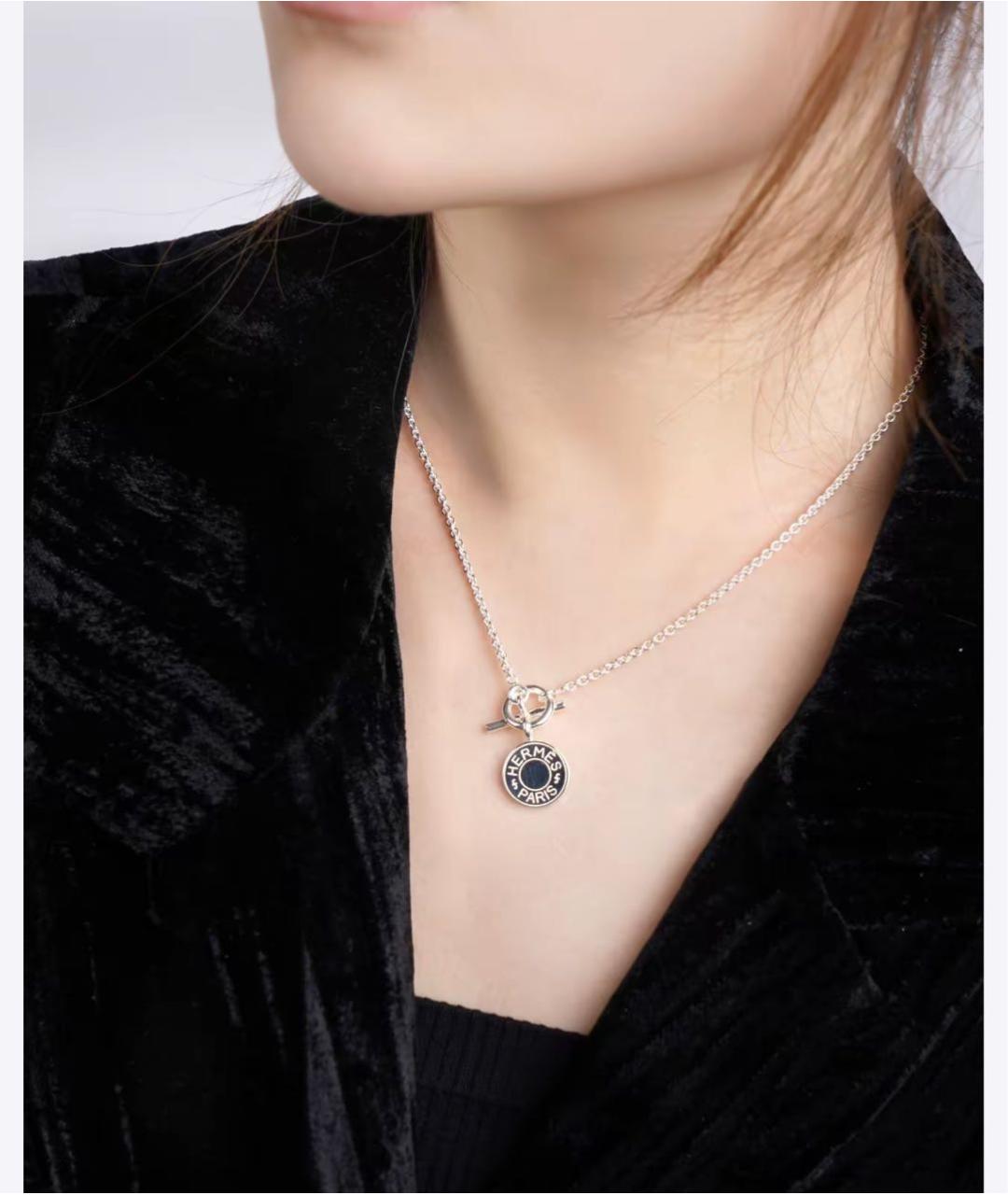 HERMES Серебряная серебряная подвеска, фото 3