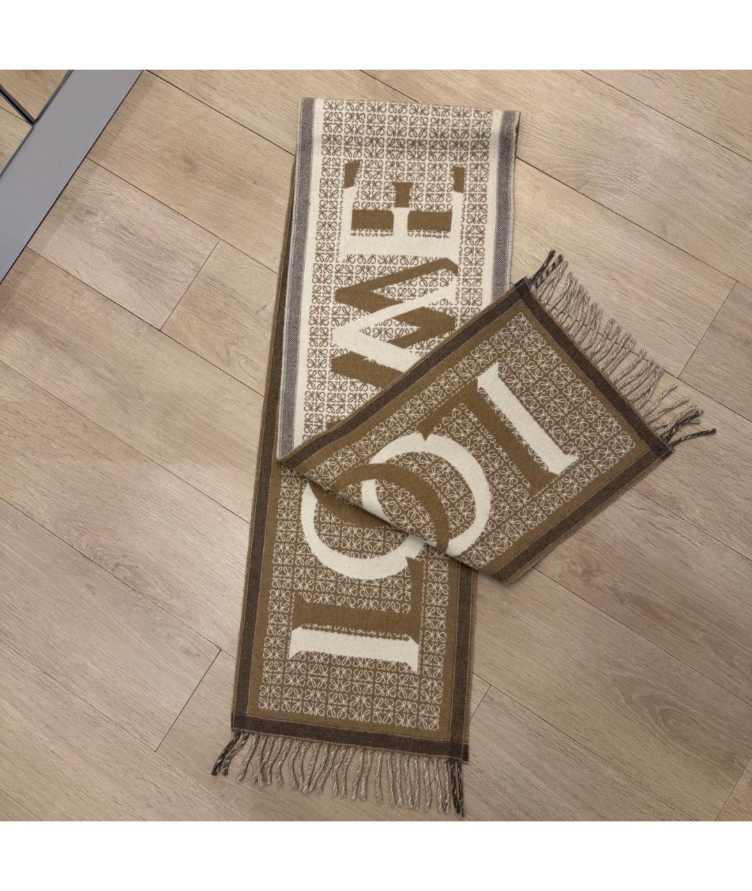 LOEWE Бежевый кашемировый шарф, фото 3