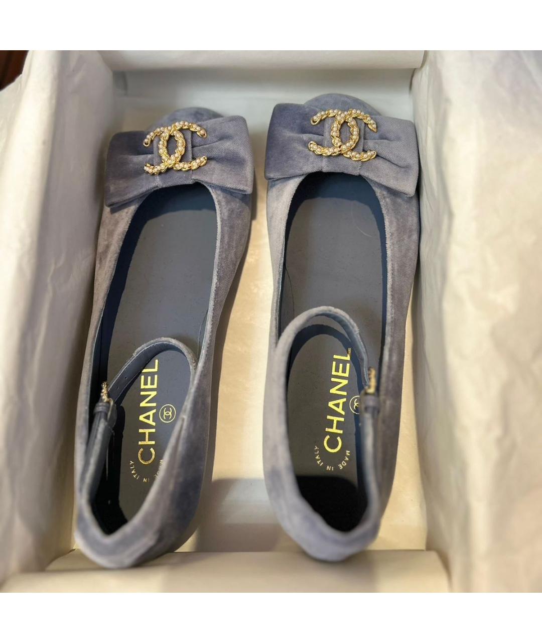 CHANEL Голубые бархатные балетки, фото 2