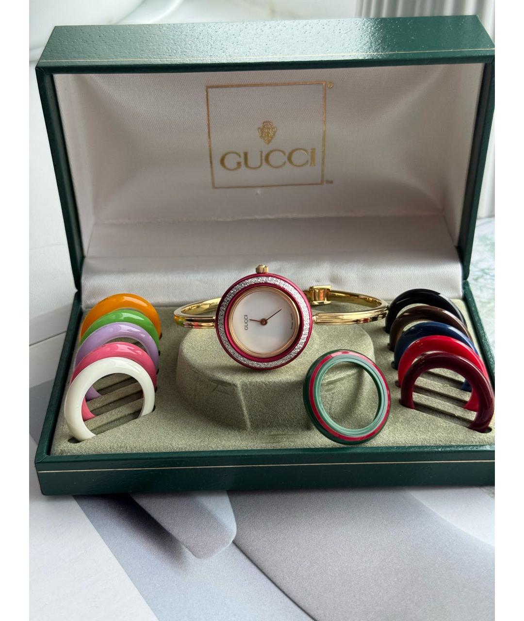 GUCCI Золотые пластиковые часы, фото 9