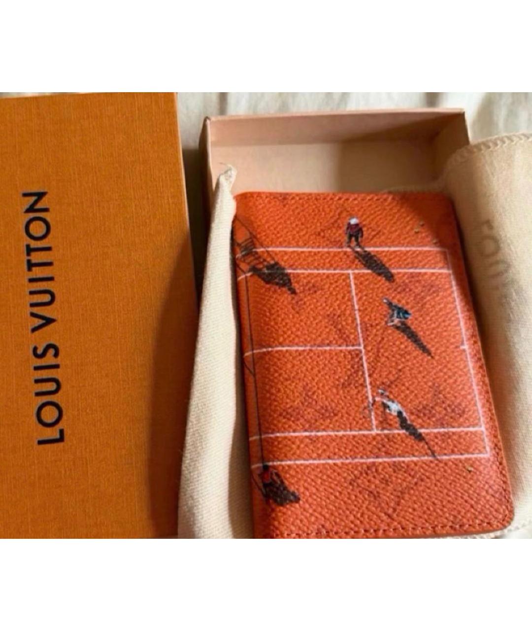 LOUIS VUITTON Оранжевый кожаный кардхолдер, фото 3