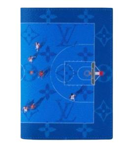 LOUIS VUITTON Обложка/футляр