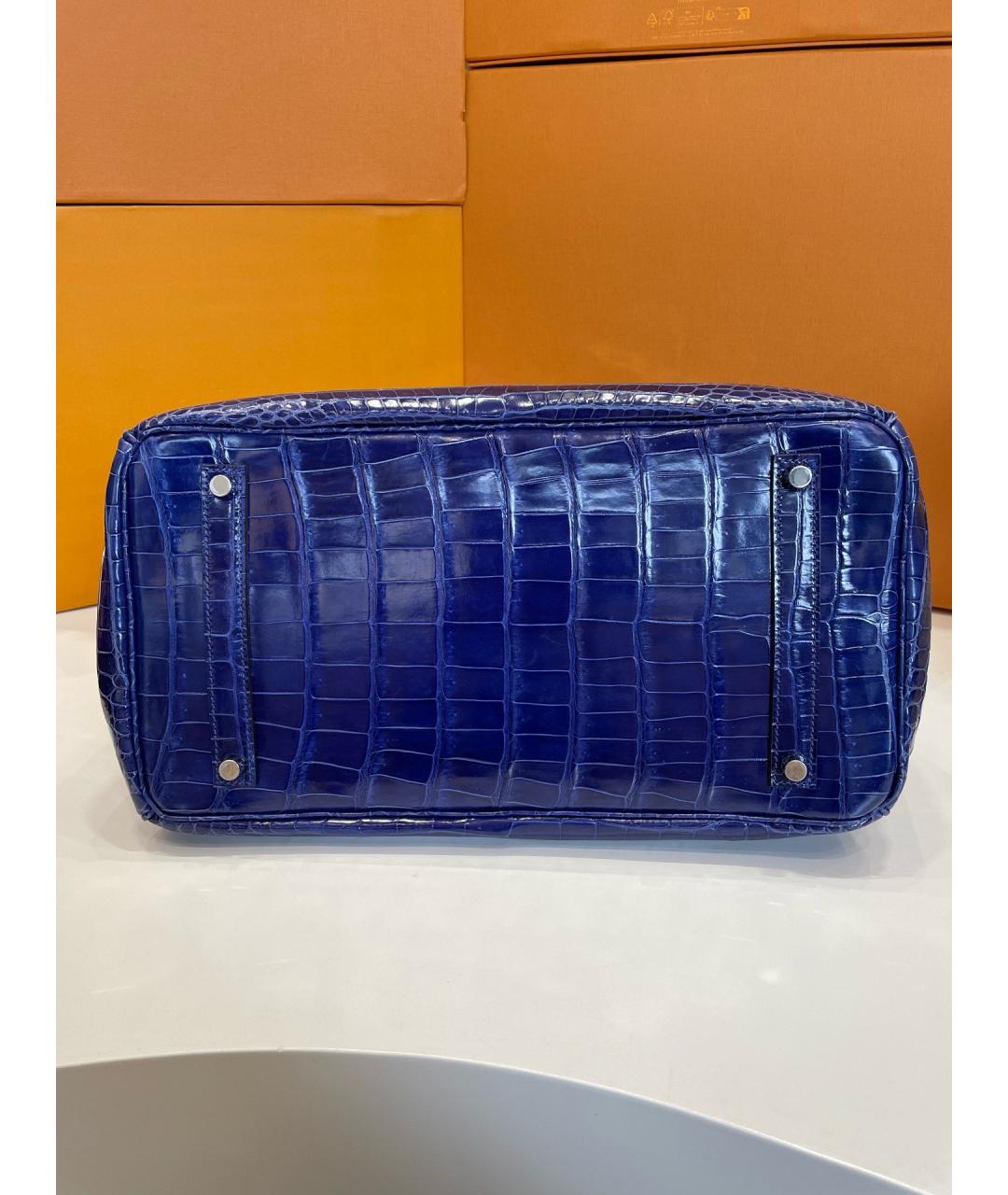 HERMES Темно-синяя сумка с короткими ручками из лакированной кожи, фото 5