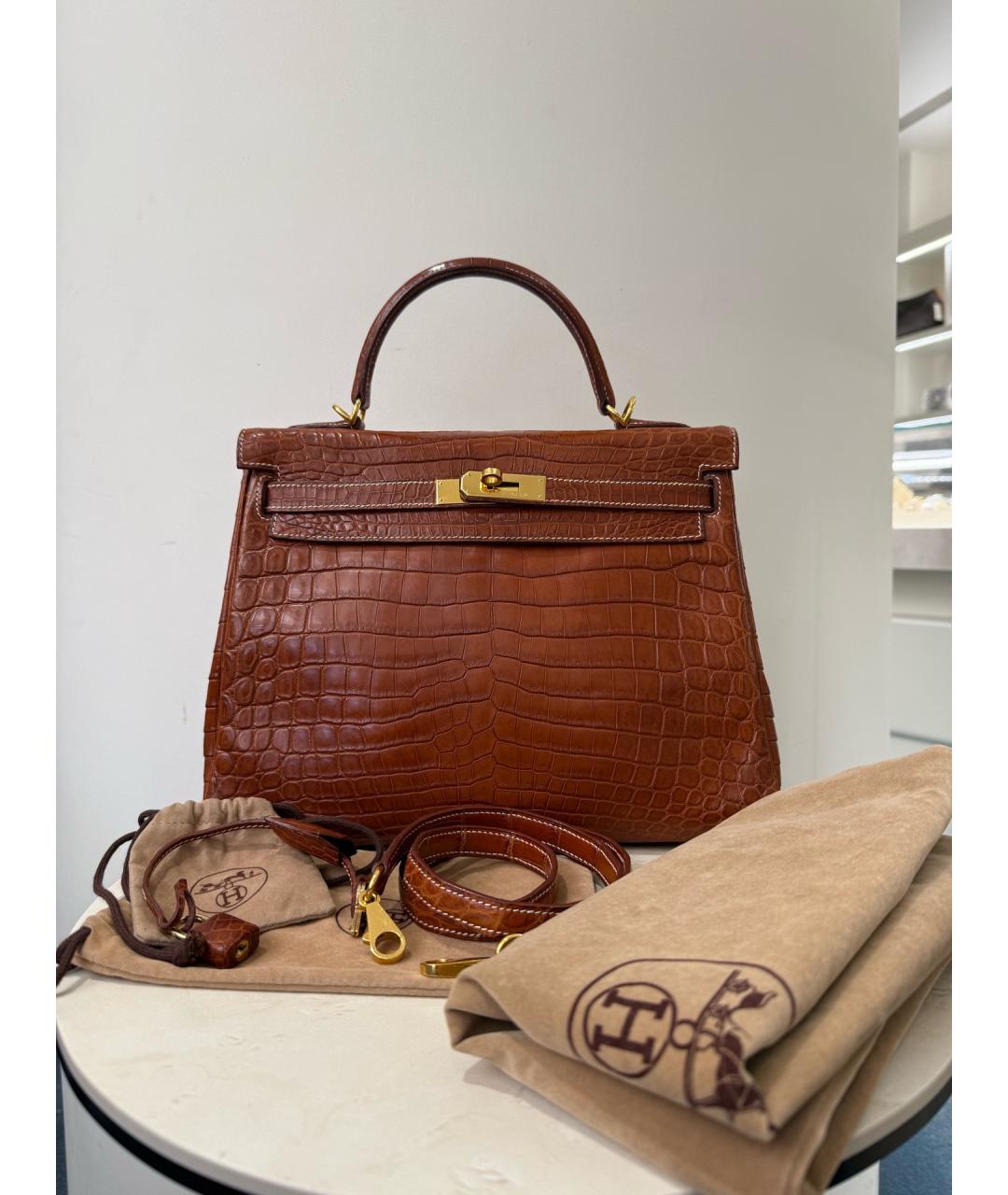 HERMES Коричневая кожаная сумка с короткими ручками, фото 2