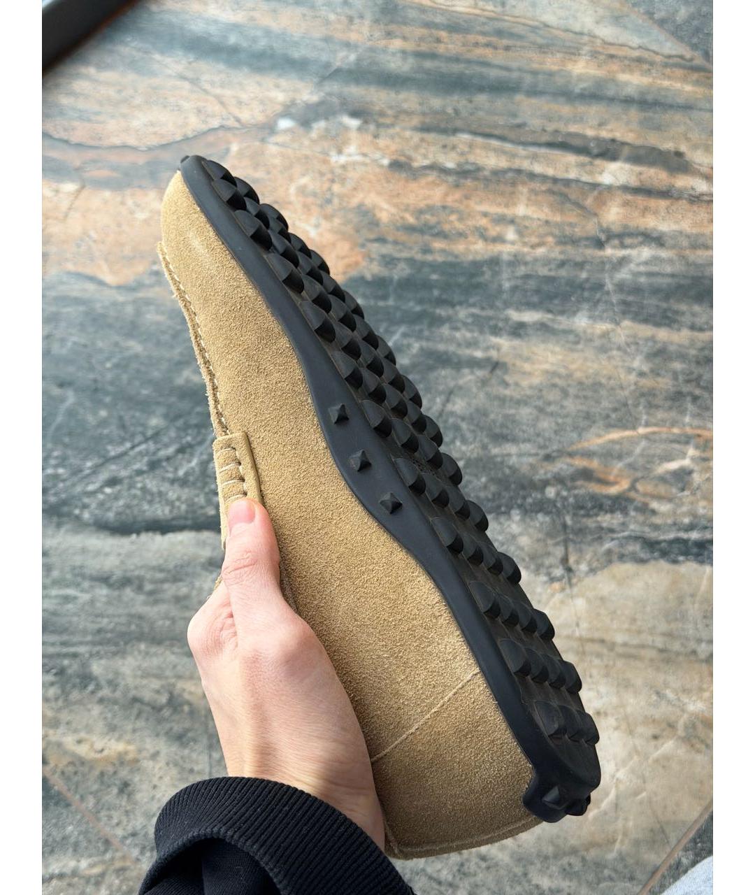 HERMES Горчичные замшевые лоферы, фото 3