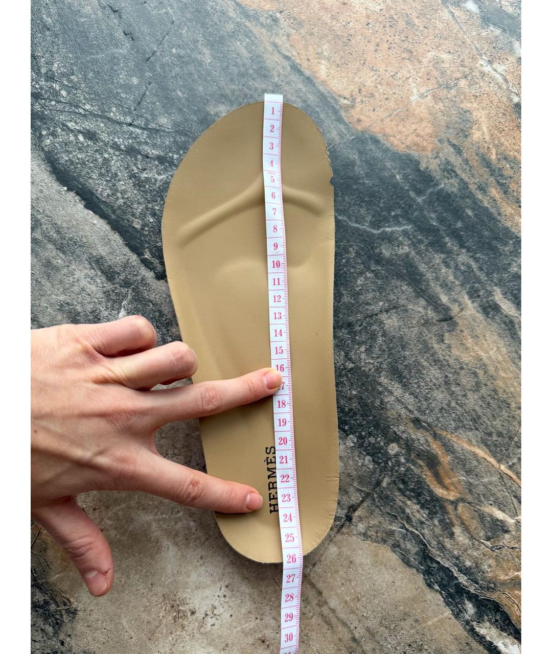 HERMES Горчичные замшевые лоферы, фото 6