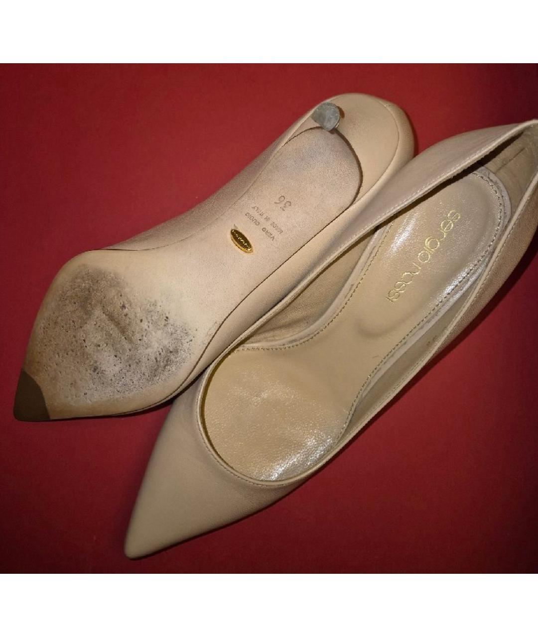 SERGIO ROSSI Бежевые кожаные лодочки на низком каблуке, фото 5