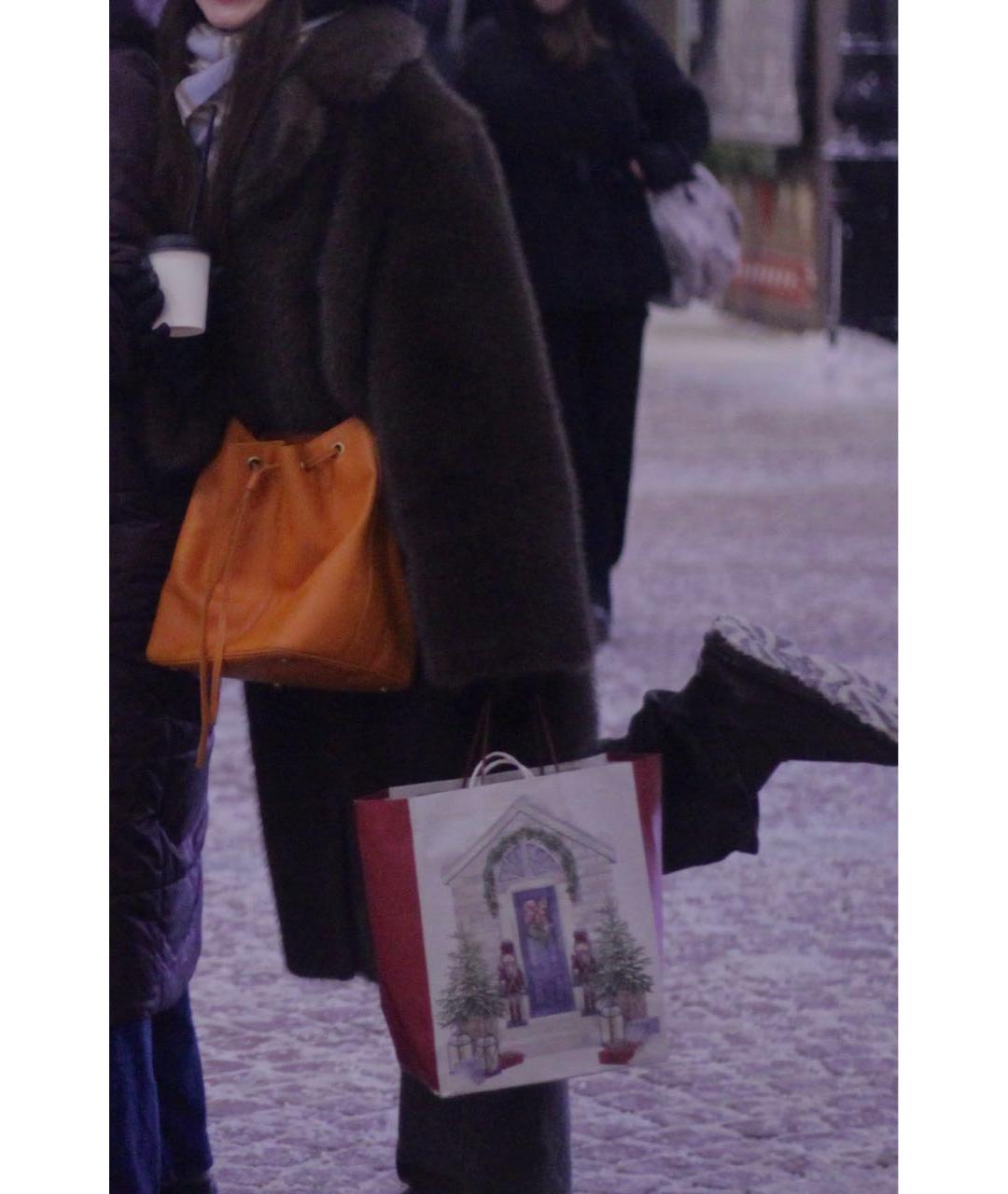 SAINT LAURENT Оранжевая кожаная сумка через плечо, фото 6