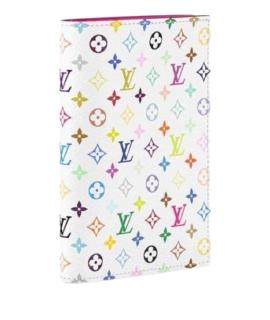 LOUIS VUITTON Обложка/футляр