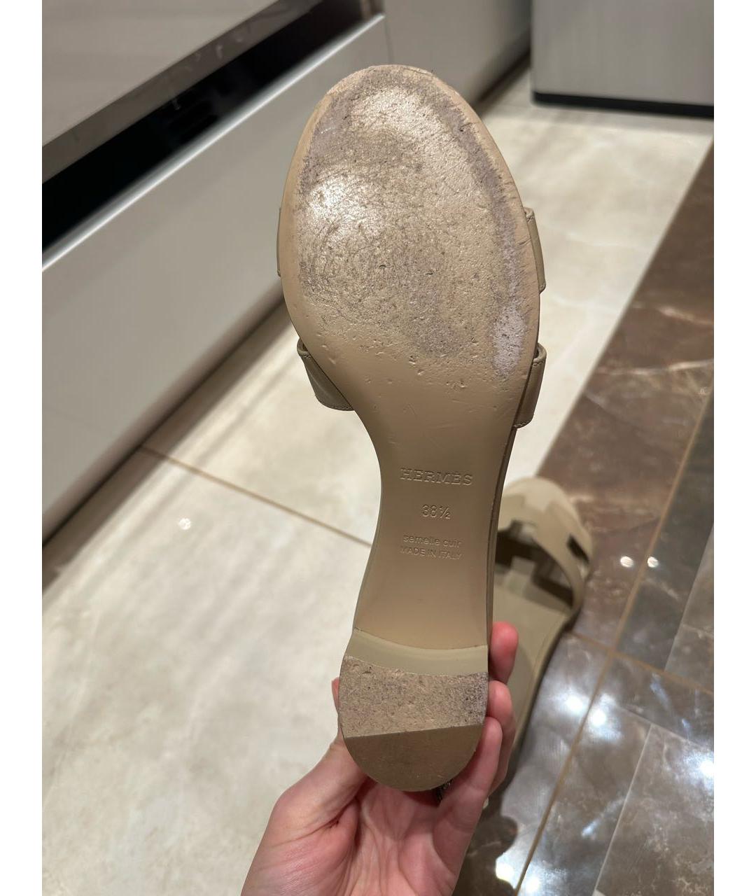 HERMES Бежевые кожаные мюли, фото 6