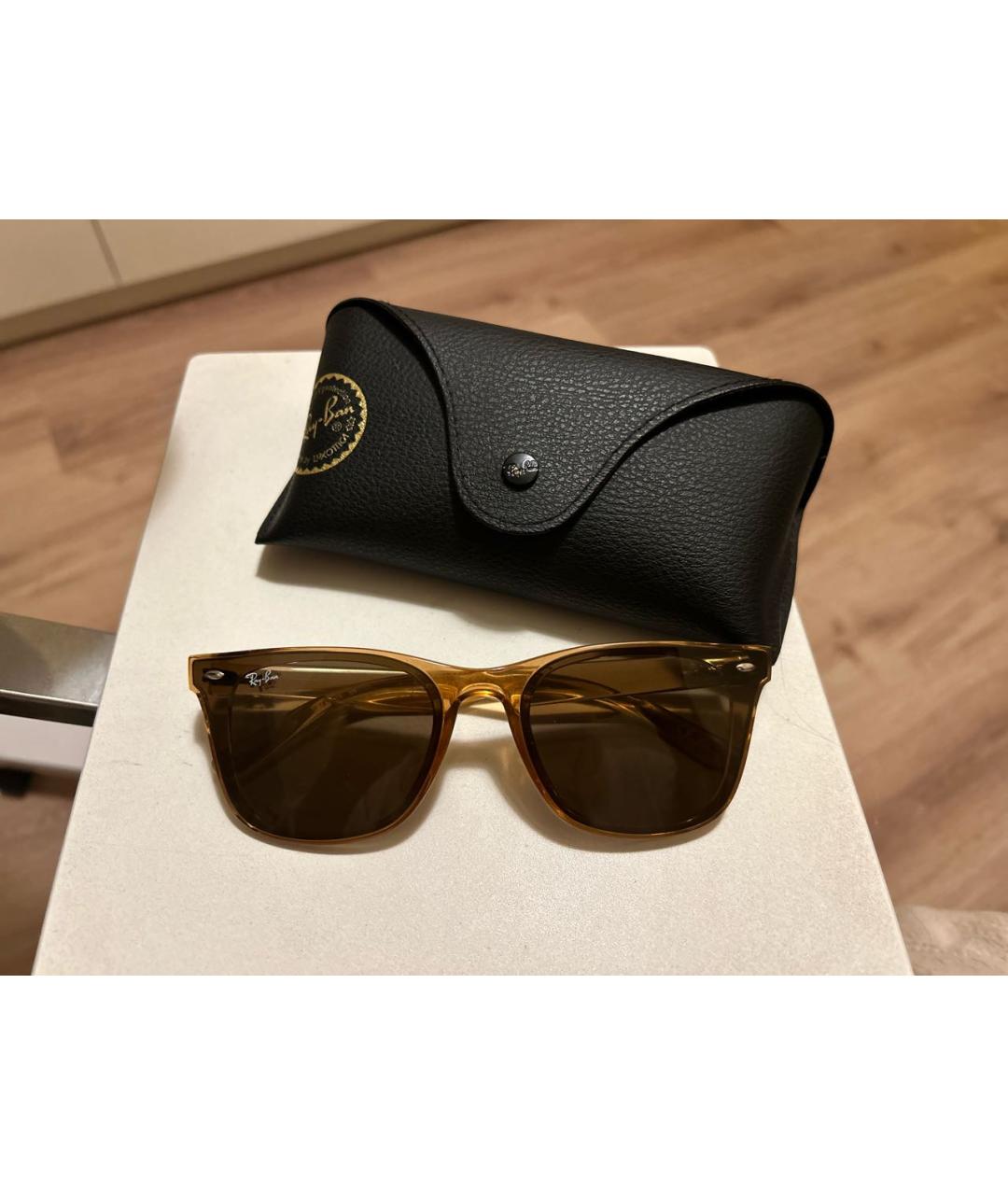 RAY BAN Коричневые пластиковые солнцезащитные очки, фото 4