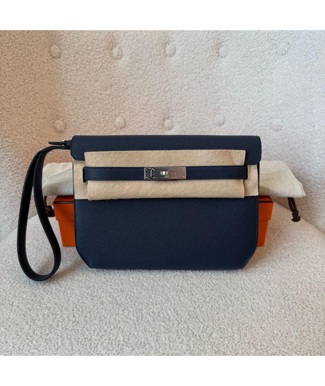 HERMES Черная кожаная барсетка, фото 2