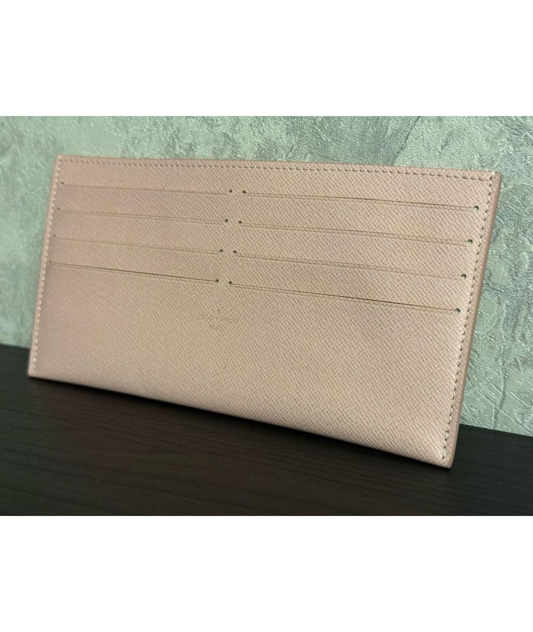 LOUIS VUITTON Розовый кожаный кардхолдер, фото 5