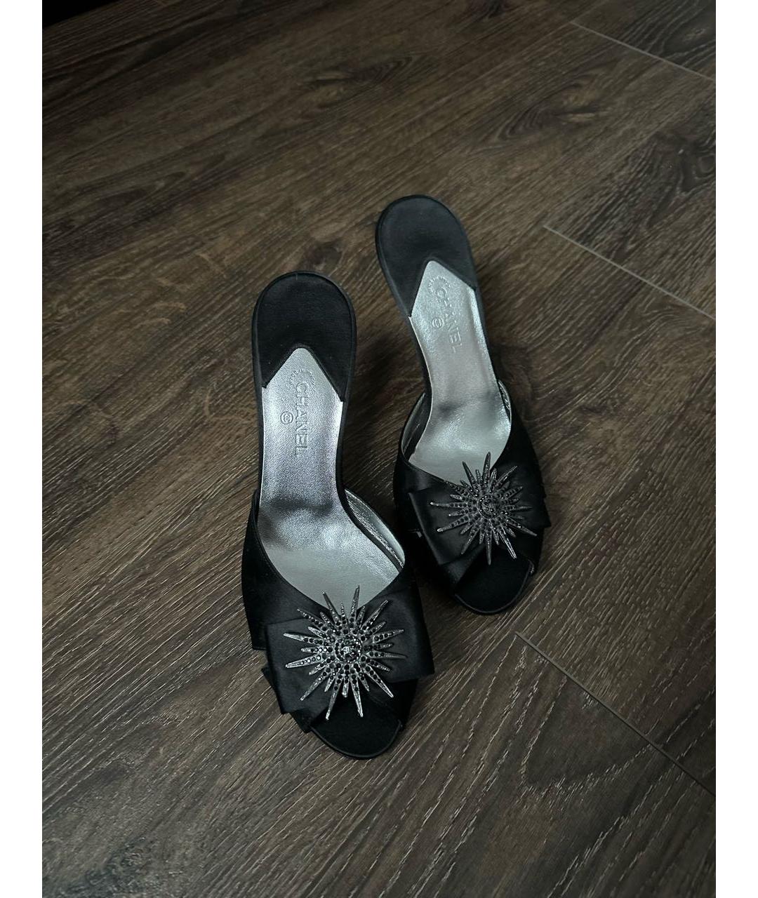 CHANEL Черные текстильные мюли, фото 3