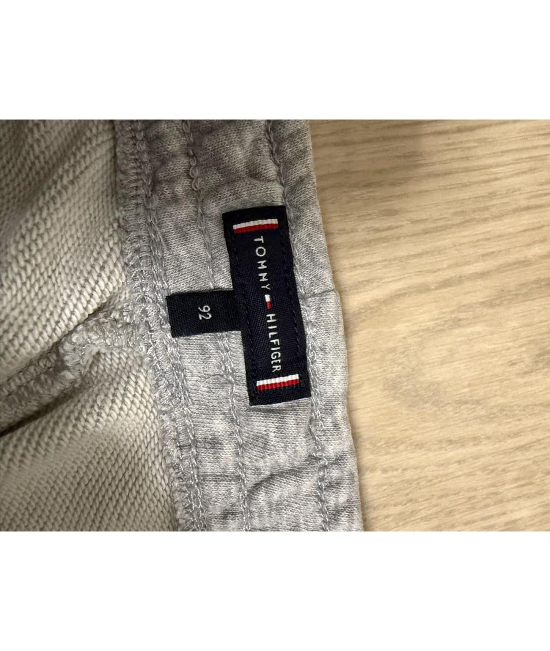 TOMMY HILFIGER Серые хлопковые брюки и шорты, фото 3