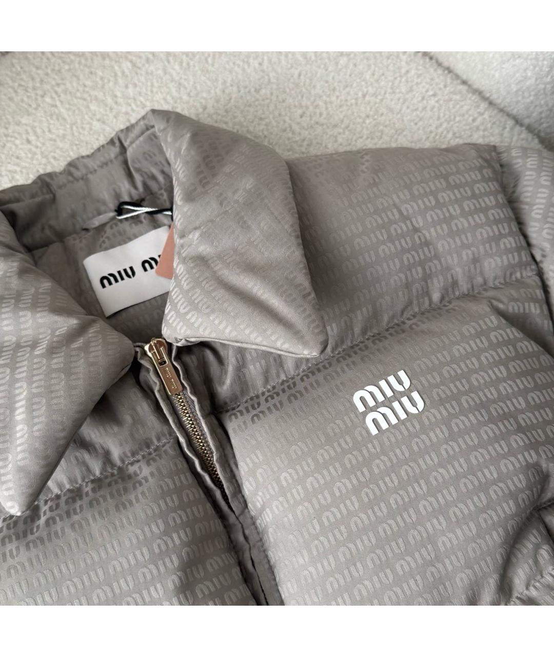 MIU MIU Серый полиэстеровый пуховик, фото 3