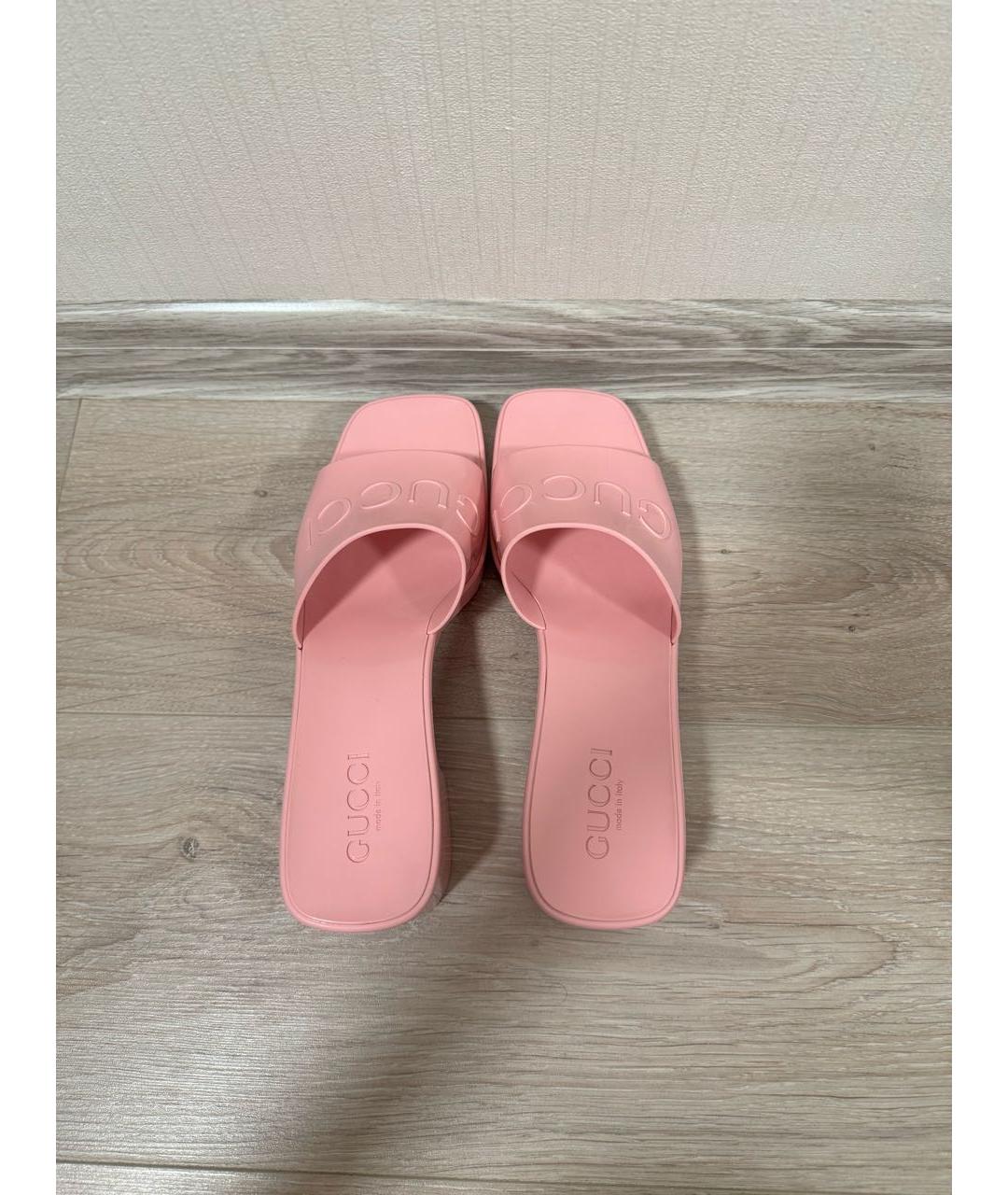 GUCCI Розовые резиновые босоножки, фото 3