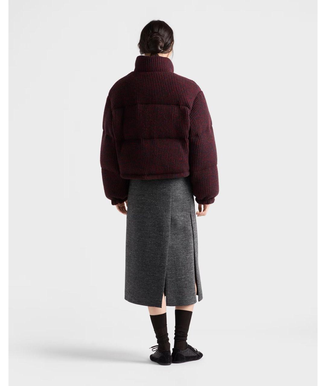 PRADA Бордовый полиэстеровый пуховик, фото 5