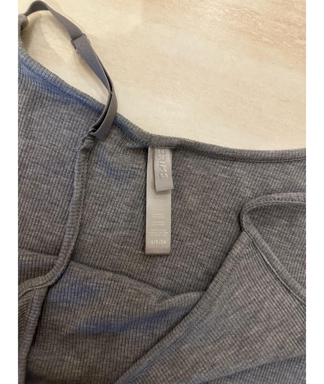 SKIMS Серое полиэстеровое повседневное платье, фото 2