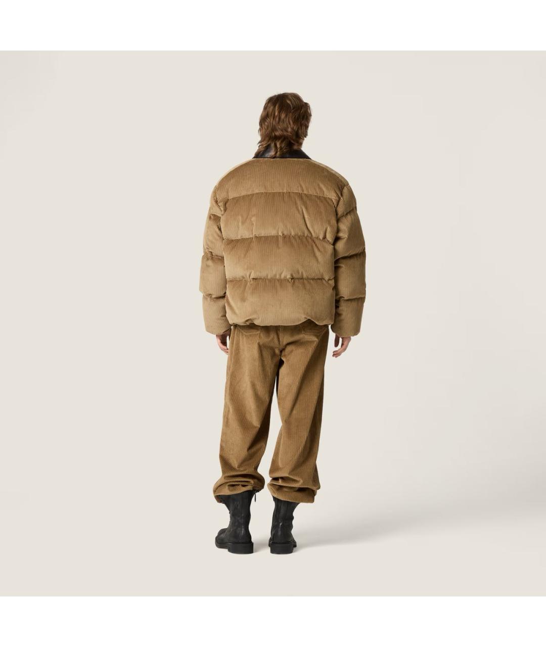 MIU MIU Бежевый полиэстеровый пуховик, фото 3