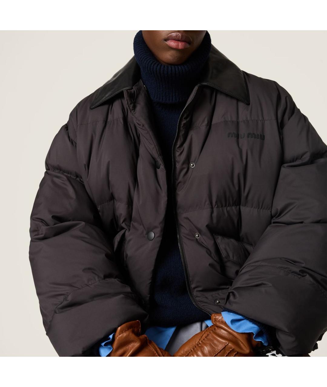 MIU MIU Черный полиэстеровый пуховик, фото 4