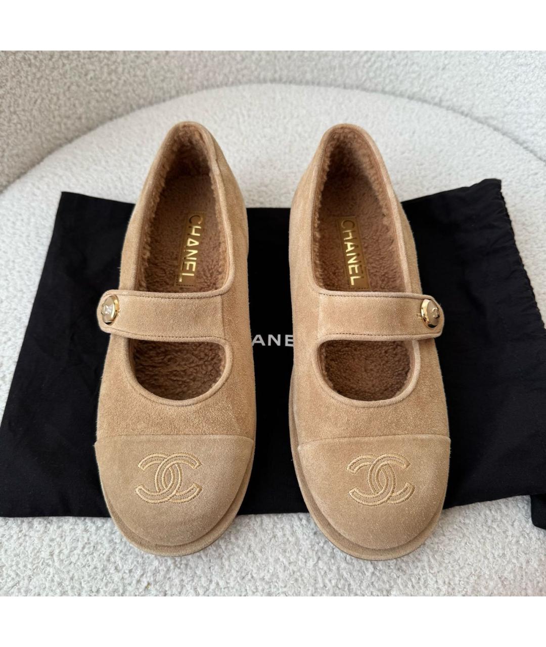 CHANEL Бежевые замшевые балетки, фото 5
