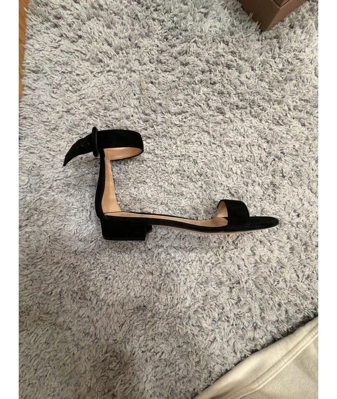 GIANVITO ROSSI Черные замшевые босоножки, фото 5