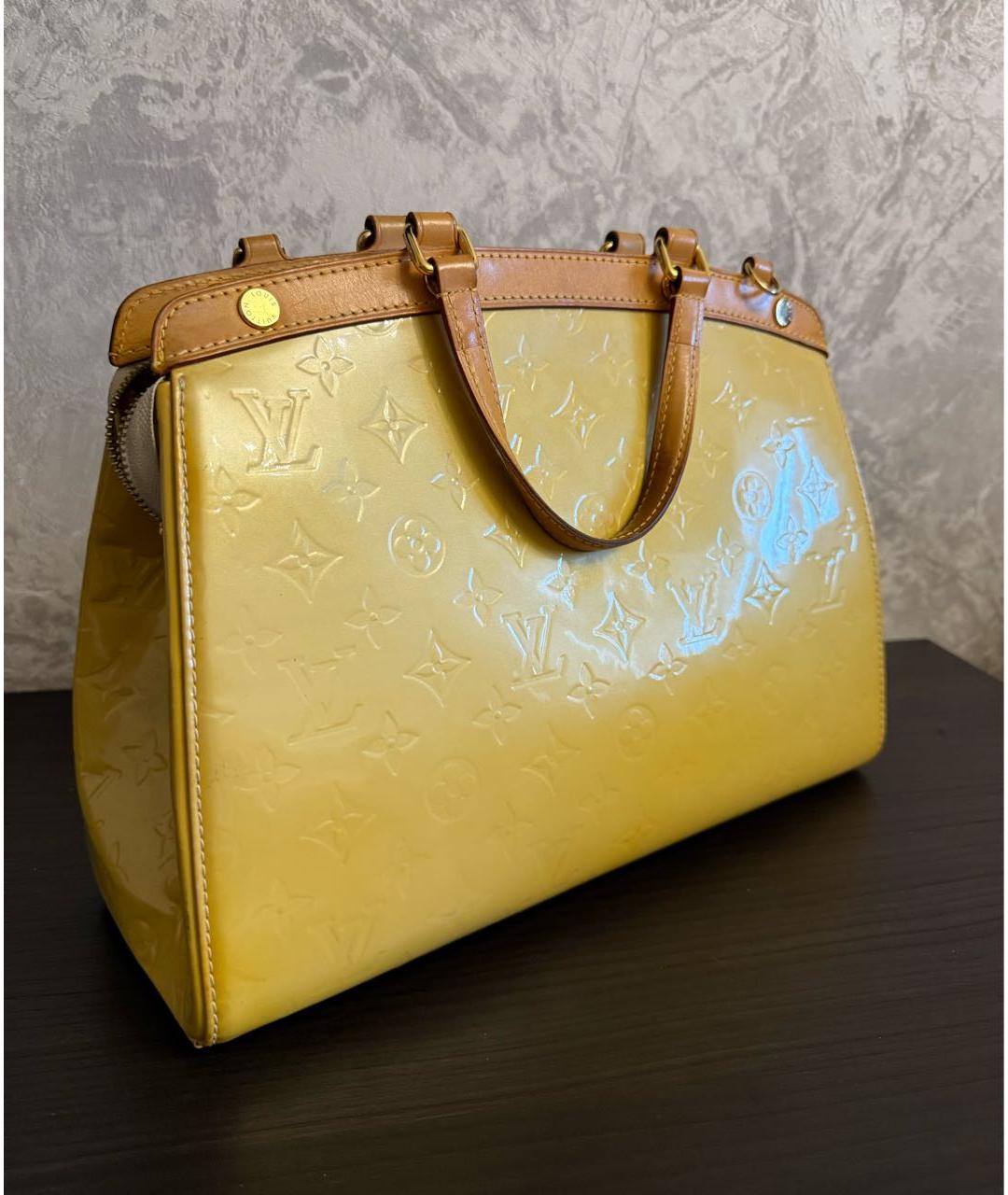 LOUIS VUITTON Желтая сумка тоут из лакированной кожи, фото 5