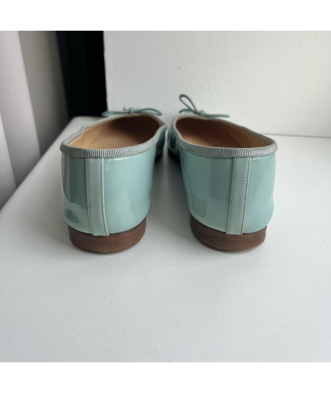 CHANEL Голубые балетки из лакированной кожи, фото 5