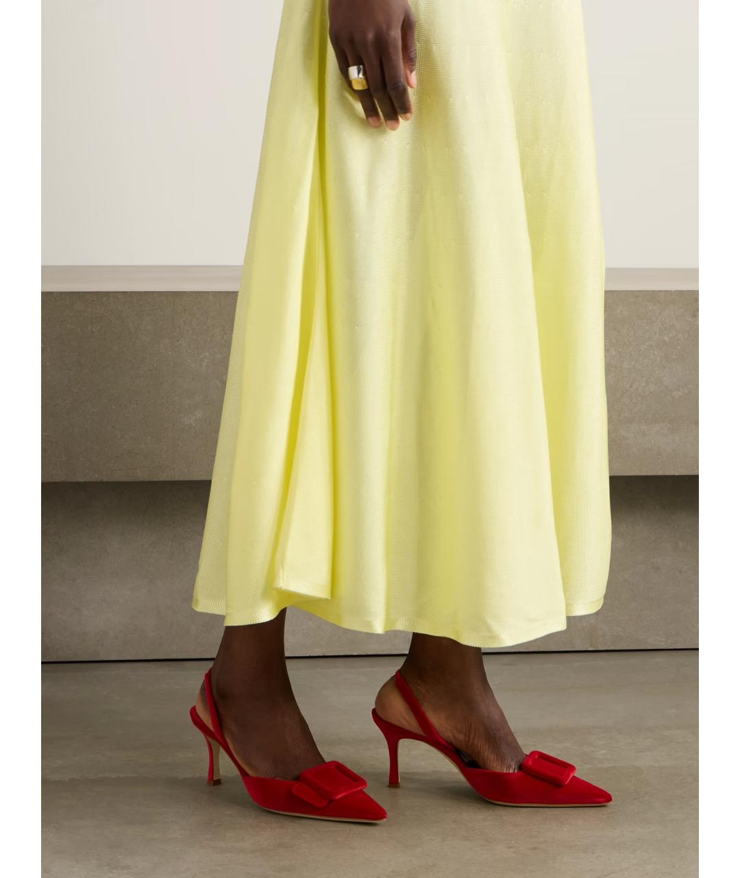 MANOLO BLAHNIK Красные бархатные мюли, фото 2