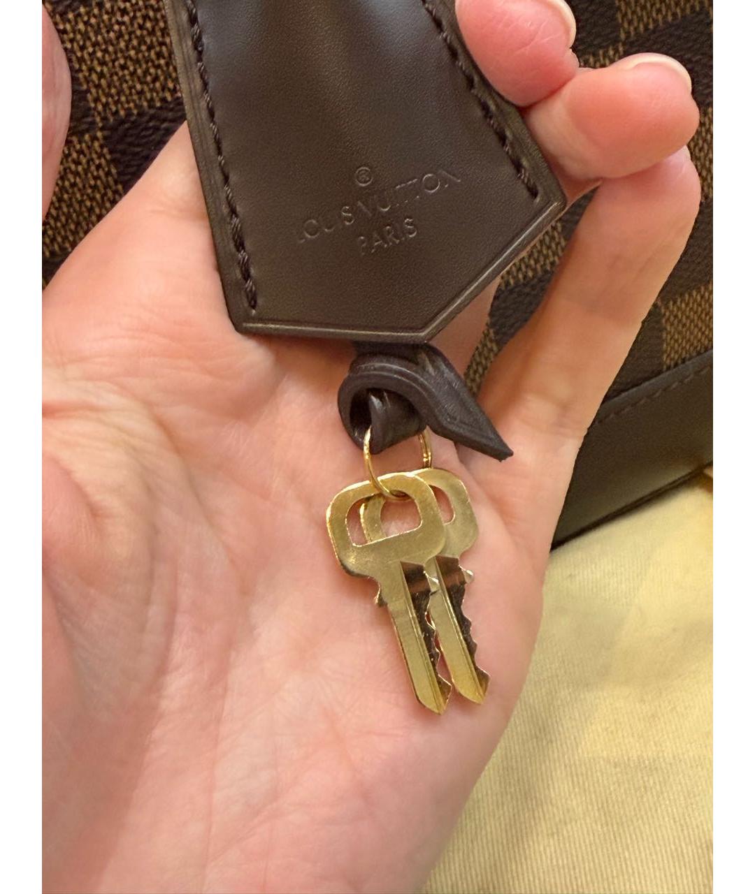 LOUIS VUITTON Коричневая сумка с короткими ручками, фото 5