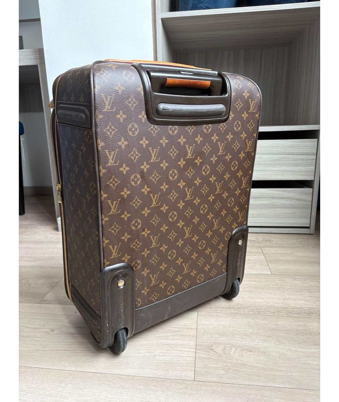 LOUIS VUITTON Коричневый чемодан, фото 2