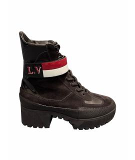 LOUIS VUITTON Ботинки
