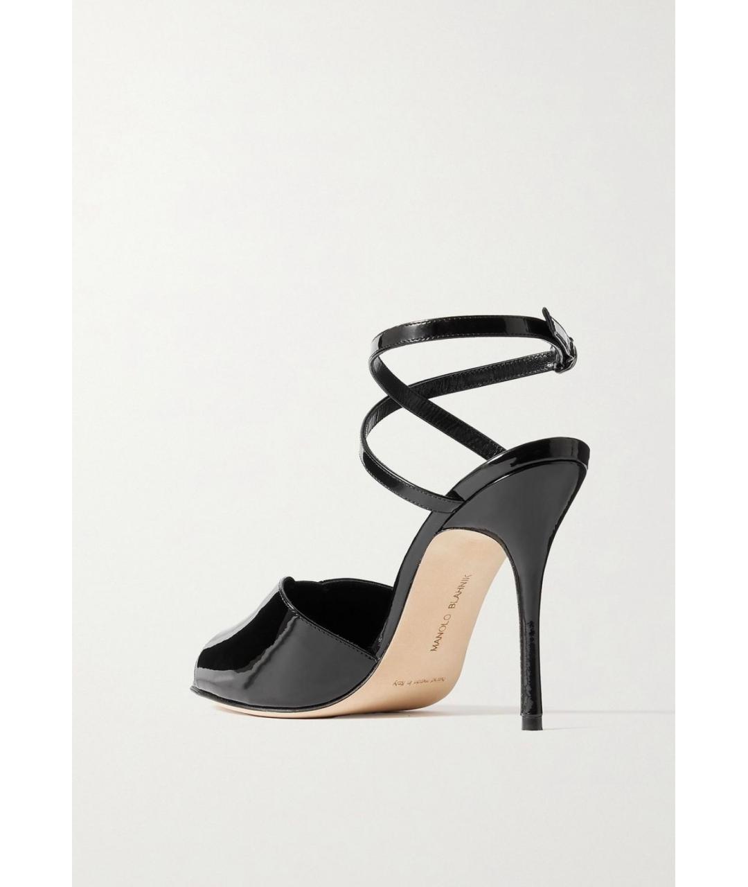 MANOLO BLAHNIK Черные босоножки из лакированной кожи, фото 4