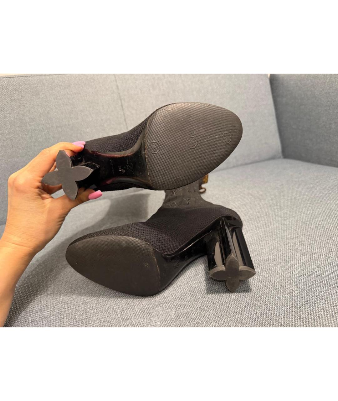 LOUIS VUITTON Черные текстильные ботильоны, фото 4