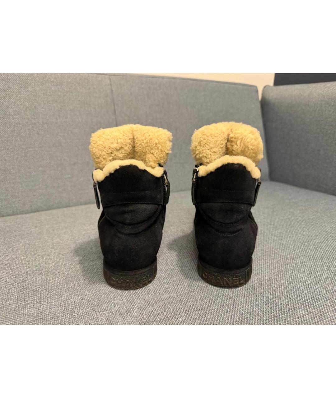 CHANEL Черные замшевые полусапоги, фото 2