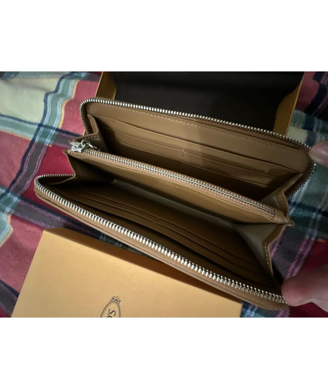 TOD'S Горчичный кожаный кошелек, фото 4