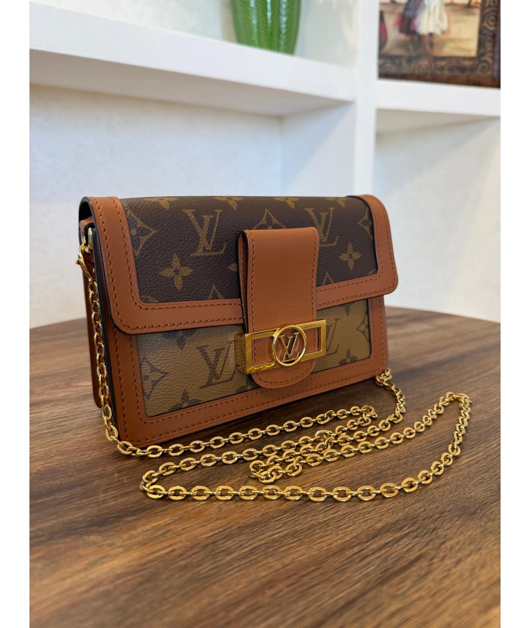 LOUIS VUITTON Коричневая кожаная сумка через плечо, фото 3