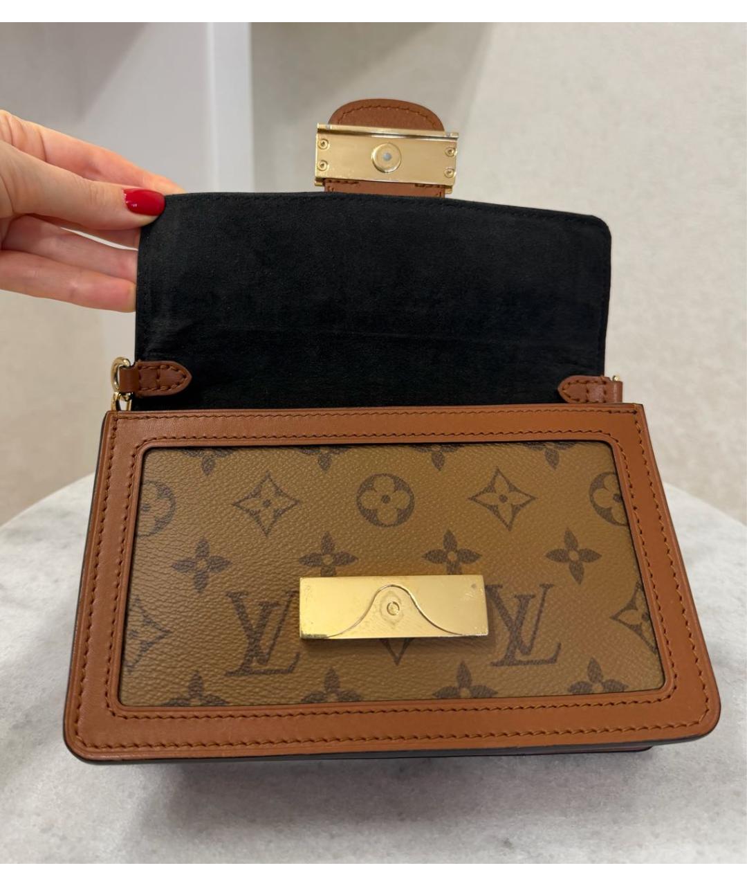 LOUIS VUITTON Коричневая кожаная сумка через плечо, фото 7