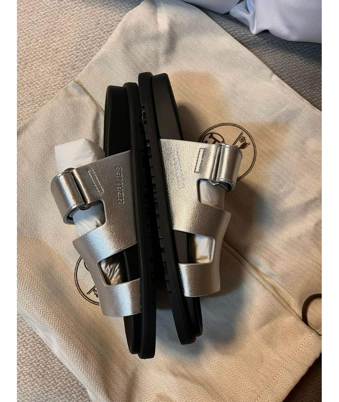 HERMES Серебряные кожаные шлепанцы, фото 4