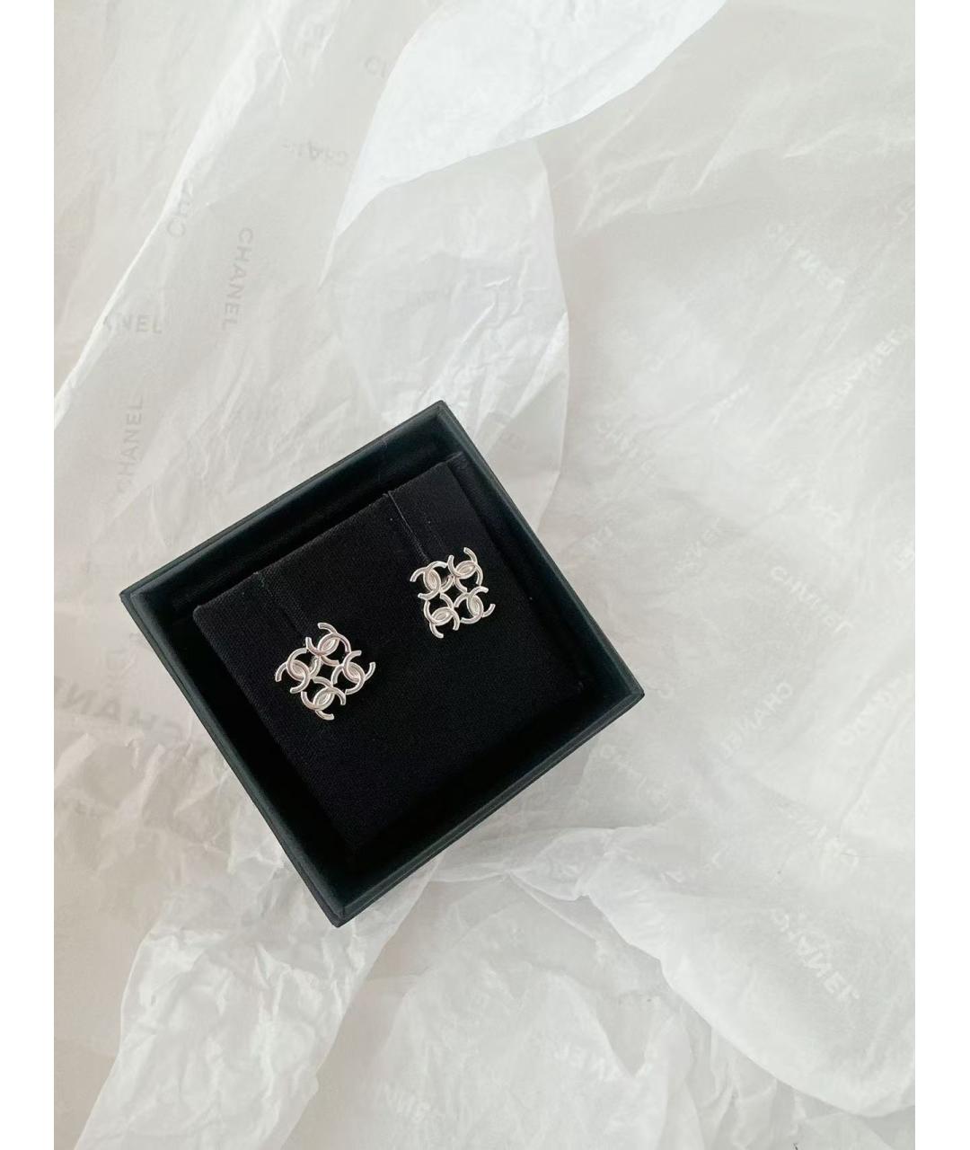 CHANEL Серебряные металлические серьги, фото 2