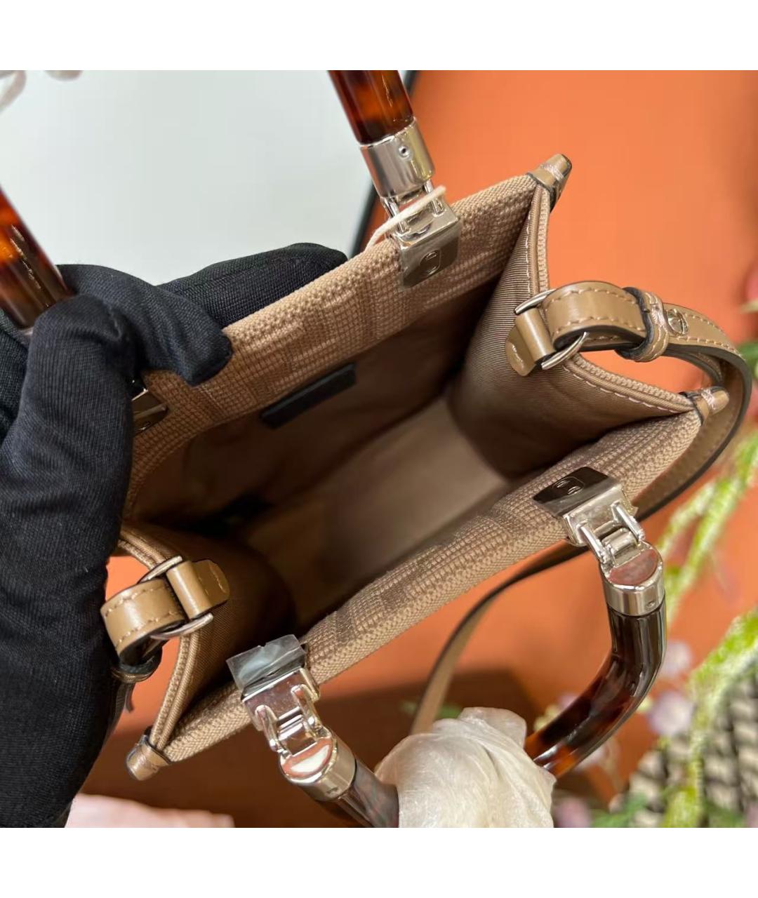 FENDI Бежевая кожаная сумка через плечо, фото 4