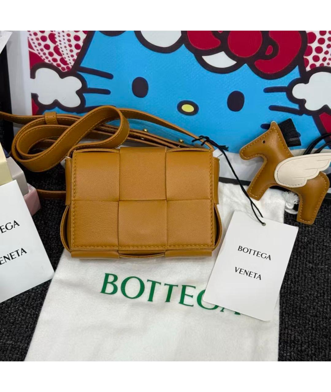 BOTTEGA VENETA Горчичная кожаная сумка через плечо, фото 2