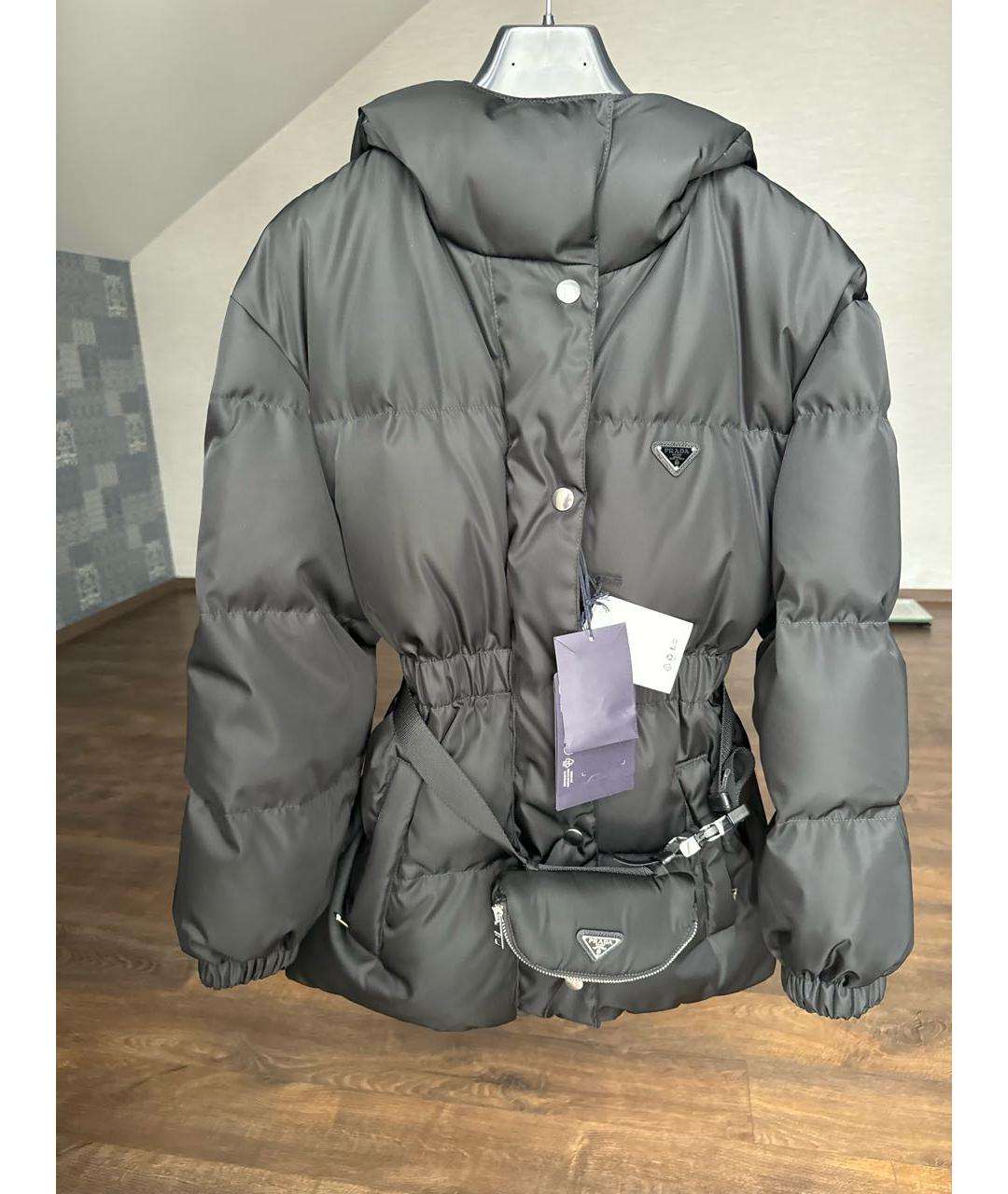 PRADA Черный полиамидовый пуховик, фото 7